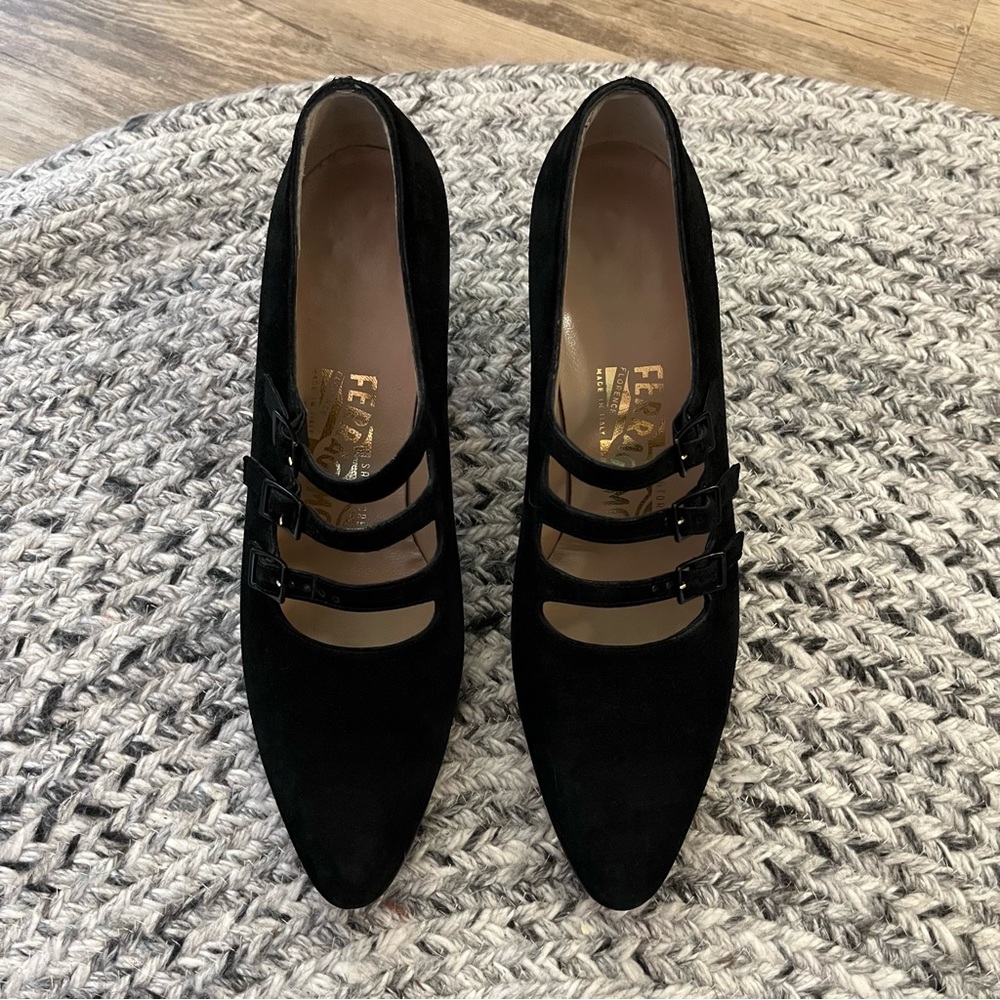 Salvatore Ferragamo pumps